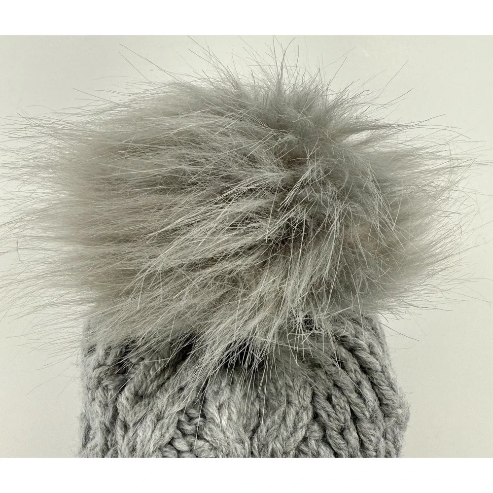 Time and Tru Cable Knit Beanie Winter Hat Faux‎ Fur Pom Gray One Size New